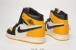 Air Jordan 1 - Image 3